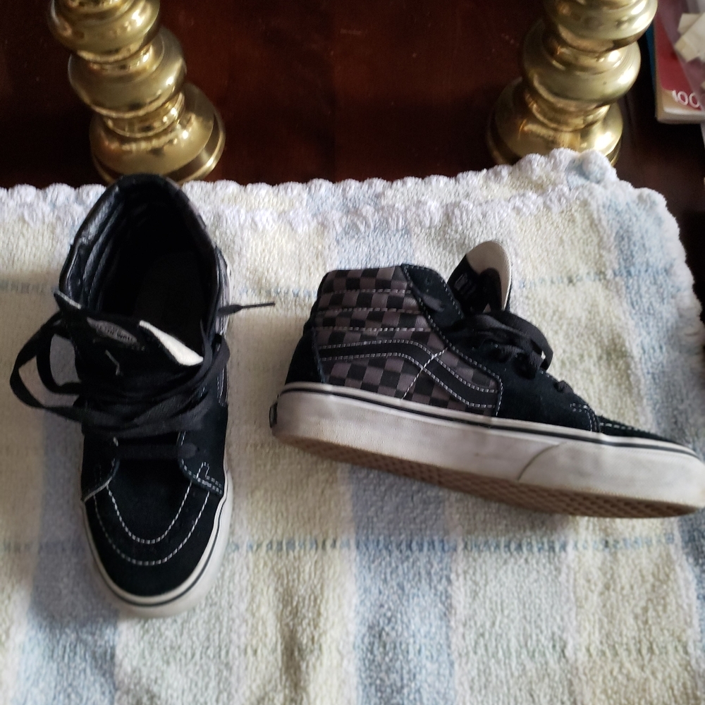 Vans kids size 4 high top sneakers